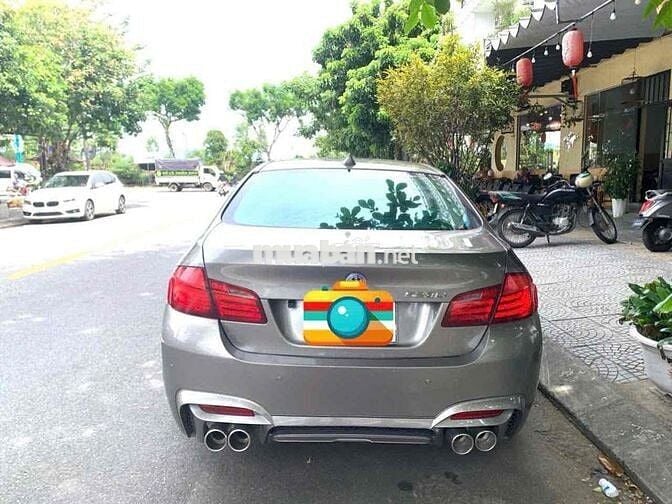 BMW 5 Series 2011 523i - 90000 km