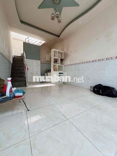 🆘🆘 Em cần pass lại nhà cho thuê nguyên căn, kho C đường đào tông nguyê