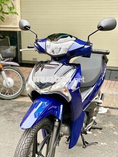 FULED125i XE ĐI LƯỚT 4000km như mới