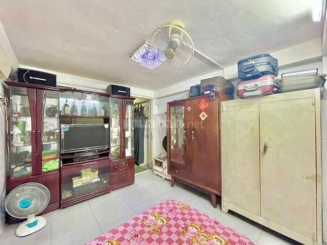 Hẻm Ô tô, 1 Căn Ra MT Tùng Thiện Vương Q8, 74M2, 4 Tầng, Sổ đẹp, Ko QH