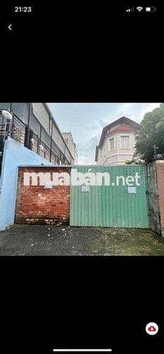 128.8m2 gia 11.5 ty nở hậu 7m2. Đúng 1 lô đường 23 gigamil TĐ