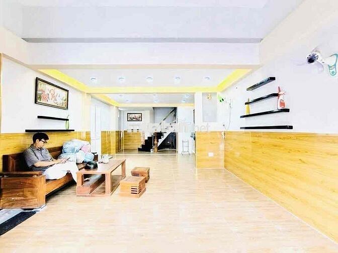 CHDV, 6 Tầng, HXH gần Lê Đại Hành, Thu nhập 400tr, Nhỉnh 9 Tỷ