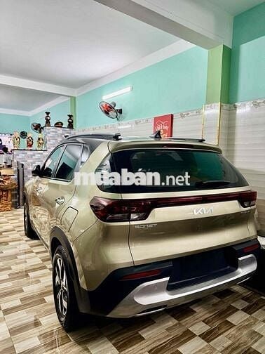 Bán Kia Sonet cuối 2023 Premium 1.5 AT cao nhất