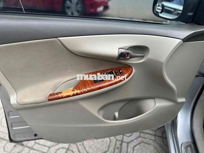 Toyota Corolla Altis 2009 1.8G MT - 100000 km