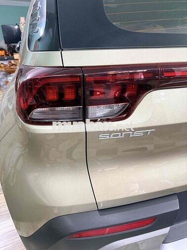 Bán Kia Sonet cuối 2023 Premium 1.5 AT cao nhất