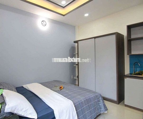 Studio Full Nội Thất, nằm trong khu Phan Xích Long Phố Ẩm Thực.