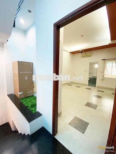 NHÀ PHỐ 3 TẦNG NGAY TRUNG TÂM PHÙ HỢP VĂN PHÒNG , SPA , DẠY HỌC..