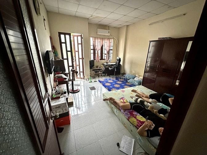 NGAY NGUYỄN VĂN QUÁ - ĐÔNG HƯNG THUẬN 6, 70M2- 4X17 - GIÁ 5.5TỶ