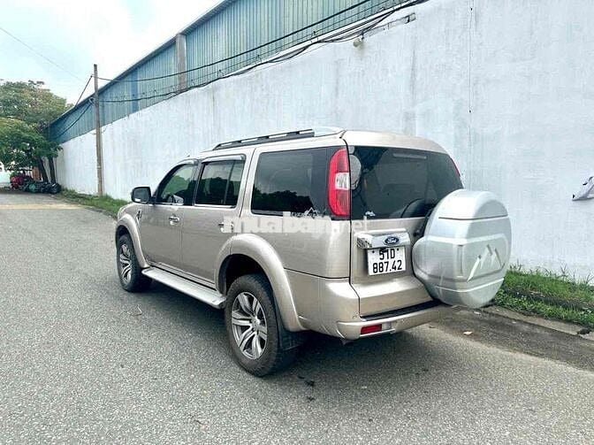 Ford Everest 2013 2.5L 4x2 MT