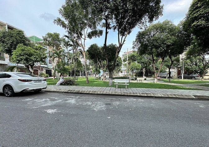 NGỘP BANK bán nhà hẻm 102 Lê Văn Thọ 79m2 nở hậu 5.7m 4lầu sát CV 9 tỷ