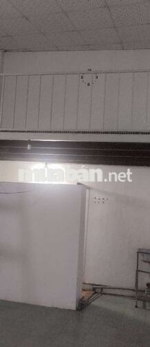 Phòng trọ dưới trệt 20m2, riêng,tự do,gác lửng,Hẻm Hoa Bằng,Tân Phú