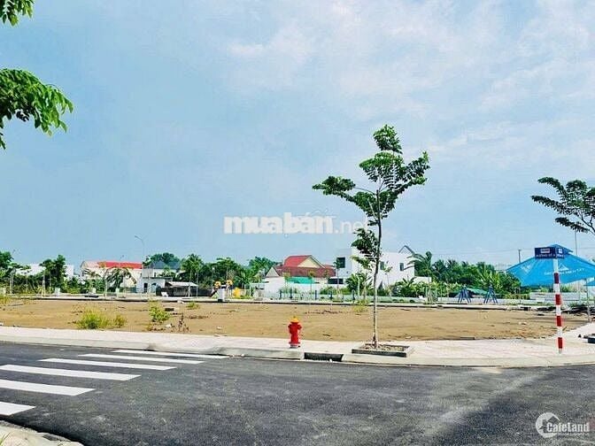 GIA ĐÌNH CẦN BÁN GẤP LÔ ĐẤT NGAY TRƯỜNG ĐẠI HỌC VIỆT ĐỨC - BẾN CÁT