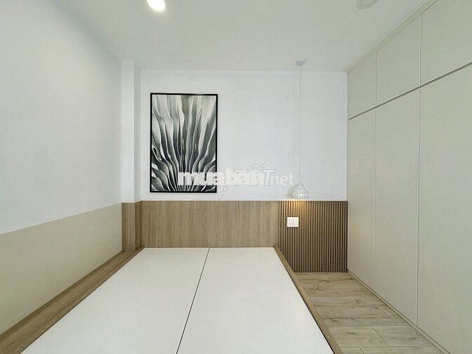 NHÀ ĐẸP HẺM Ô TÔ 6 M - 5 TẦNG 51 m² - NGAY NGUYỄN VĂN ĐẬU - NHỈNH 8 TỶ