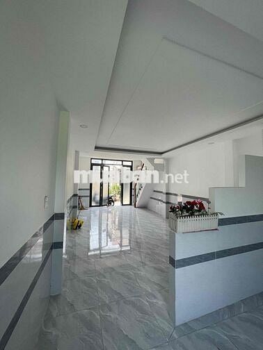 Nhà cho thuê  miễn môi giới trung gian