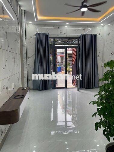 BÁN NHÀ 4M X 9M - TÂN THỚI HIỆP - GIÁ 1,489 TỶ - CÁCH CẦU VƯỢT 200M.