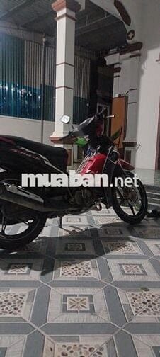 Xe máy Yamaha Sirius màu đỏ đen đời 2018