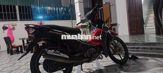 Xe máy Yamaha Sirius màu đỏ đen đời 2018