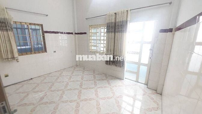 Dưới 3 tỷ có ngay nhà Ba Đình khu trung tâm Q8 cách Q1 chỉ 1 cây cầu