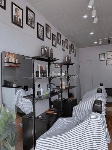 CHO THUÊ 15 TRIỆU/THÁNG HD 5 NĂM TIỆM HÓT TÓC CHÍNH CHỦ GIÁ 4 TỶ 550