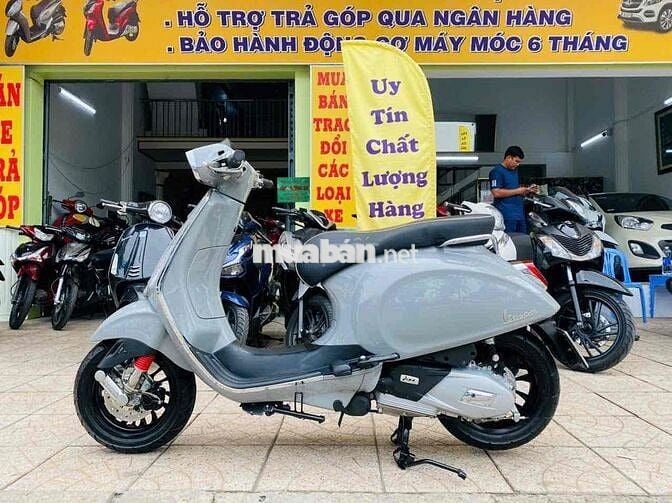 Vespa Sprint ABS đời 2022