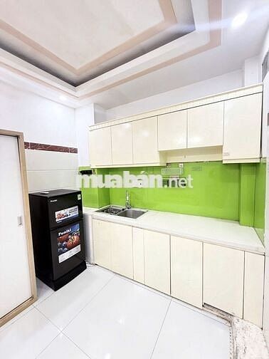 Phòng trọ sân phơi riêng full nội thất ở Nguyễn Trọng Tuyển Phú Nhuận