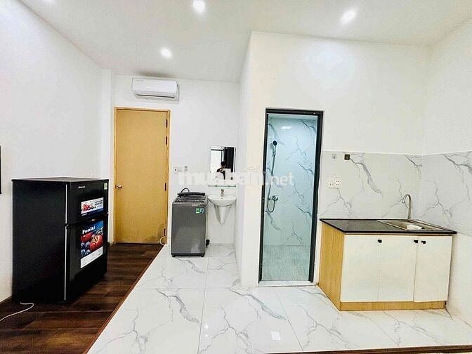PHÒNG STUDIO FULL NT - MÁY GIẶT RIÊNG - CỬA SỔ TRỜI - GIÁP Q10