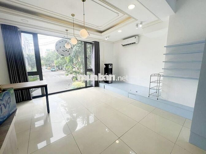 CHO THUÊ MẶT BẰNG NGAY LOTTE Q7