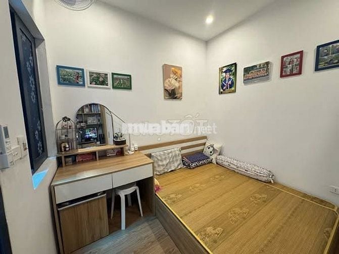 Hòa Bình 46m² – 3T – MT 3.2m – 8.15 Tỷ – Nhà Full Nội Thất – Đống Đa Hòa Bình 46m² – 3T – MT 3.2m – 8.15 Tỷ – Nhà Full Nội Thất – Đống Đa