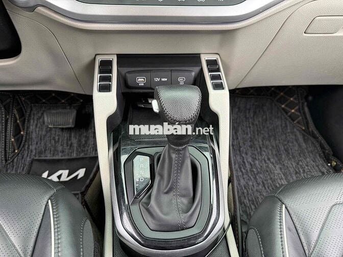 Cần Bán Kia Carens 2022 1.5G Luxury ,xe đẹp