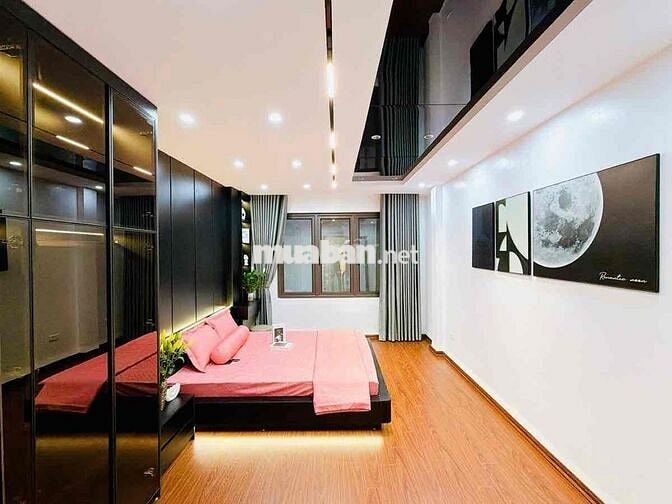 NHÀ ĐẸP TÔN ĐỨC THẮNG – 5 TẦNG FULL NỘI THẤT – Ở NGAY