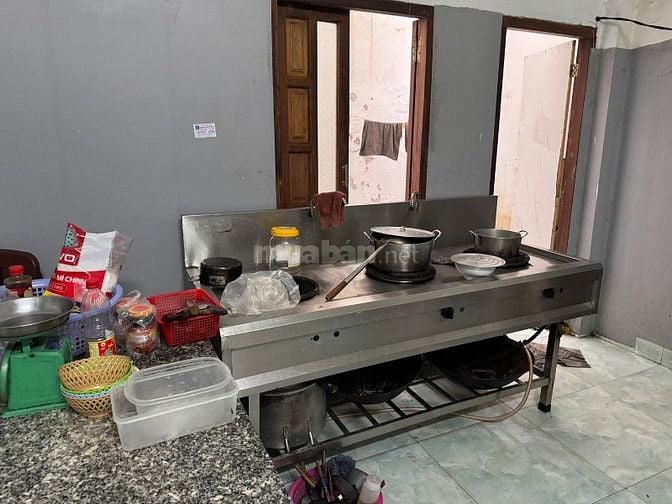 Sang Quán Đang kinh doanh tốt Mặt tiền Đường, gần biển, hoạt động tốt