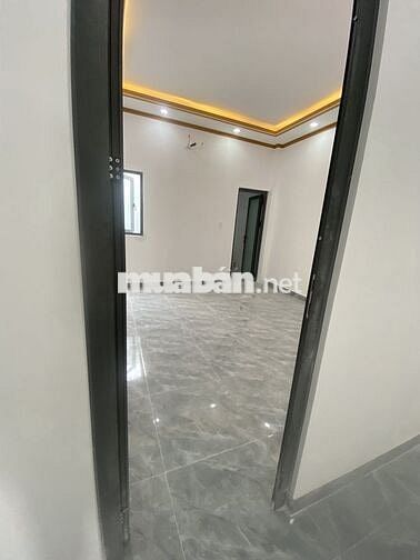 Căn nhà đẹp sắp hoàn thiện đang ở khâu cuối cùng cần bán gấp