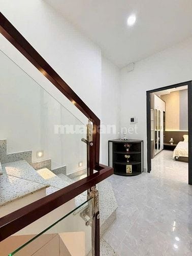 BÁN GẤP HẠ 300 triệu từ 5,95 tỷ còn 5,65 tỷ. ⭐️Nhà 3 Lầu Thống Nhất