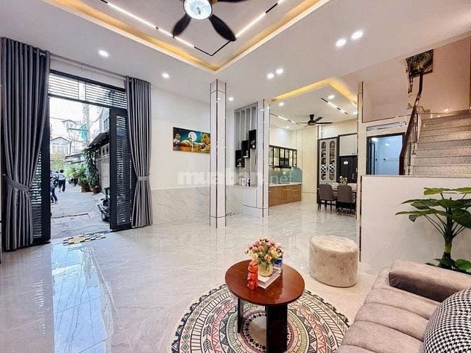 BÁN GẤP HẠ 300 triệu từ 5,95 tỷ còn 5,65 tỷ. ⭐️Nhà 3 Lầu Thống Nhất