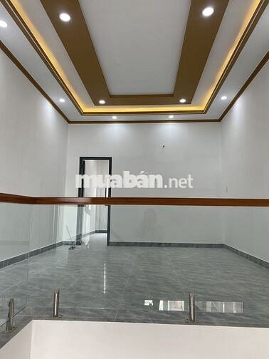 Căn nhà đẹp sắp hoàn thiện đang ở khâu cuối cùng cần bán gấp