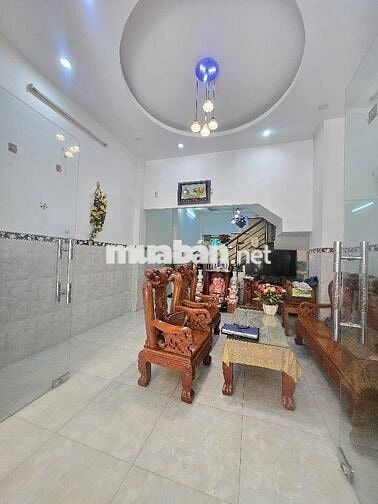 Bán Nhà 3 Tầng, 60m2, KDC Bình Đức, Thủ Đức House,Thủ Đức Chỉ 6,XX Tỷ.