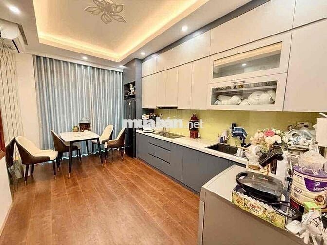 Cần Bán Nhà Căn Góc 2 Mặt Tiền , oto Đỗ Cửa Kinh Doanh Tốt