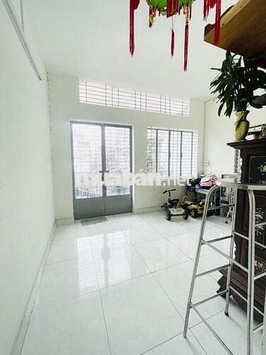 Ô TÔ 7 CHỖ VÀO NHÀ - 4x18 - 3 PN - GẦN UNG VĂN KHIÊM - NHỈNH 8 TỶ