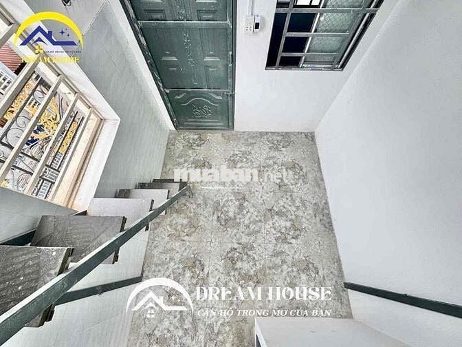Phòng Trọ Có Gác Cửa Sổ Trời 25m2 Ngay Lê Trọng Tấn - Gần Đaị Học HUIT