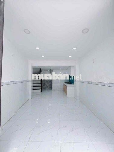 Nhà 3 tầng -90m2 sử dụng - Vĩnh Hội Quận 4