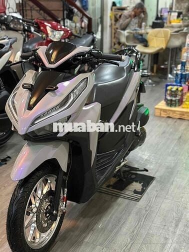 Vario 125 xám xi măng máy rin kiểng nợ xấu đưa 11t