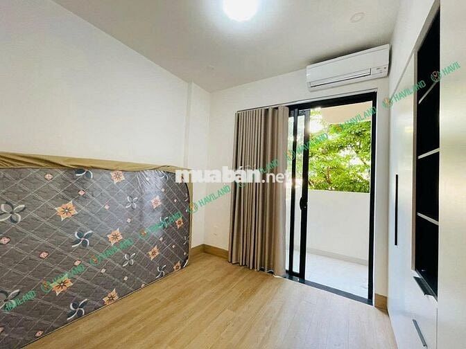 CHO THUÊ CĂN HỘ 1 PHÒNG NGỦ CHO NUÔI PET CÓ BAN CÔNG NGAY TRUNG TÂM