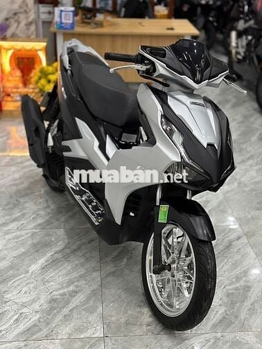 Honda Air Blade 4val bạc đen máy móc nguyên bản