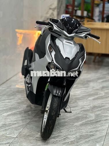 Honda Air Blade 4val bạc đen máy móc nguyên bản