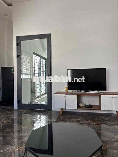 CĂN HỘ 1 PHÒNG NGỦ 50m2- BẾP RIÊNG BIỆT - Đầy đủ nội thất: + Ti Vi + T