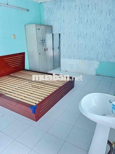 Chung cư thang bộ, diện tích 70 mét vuông, 2 PN, 78 Tân Hoà Đông, Q6