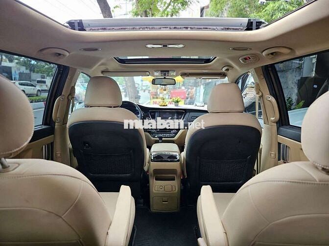 KIA SEDONA 2×2 LUXURY FULL DẦU SX 2019