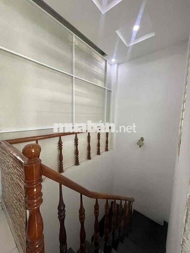 Nhà lô góc hẻm đường Tây Thạnh, diện tích 40m2, 3 tầng, giá nhỉnh 4 tỷ
