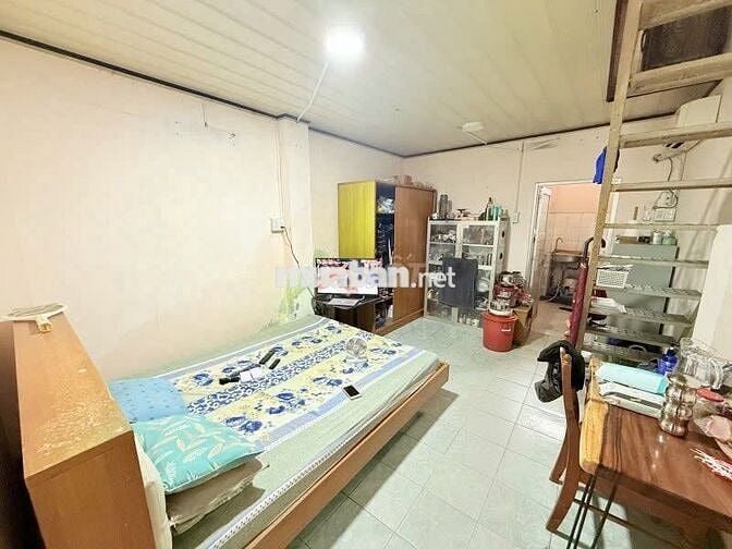 CHỈ 4 TỶ, NHÀ 37M2, 2 TẦNG, HXH SÁT NHÀ, NGAY VX LÊ ĐẠI HÀNH-LOTTE