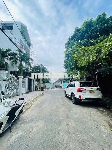 SIÊU HIẾM! NHÀ ĐẸP 4 TẦNG 11TỶ VÀO Ở NGAY TẠI HOÀNG DIỆU 2 LINH TRUNG